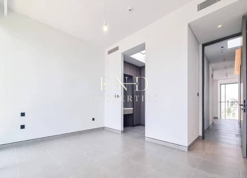 Family Retreat | Ready to Move In | Premium Plot - Image 7