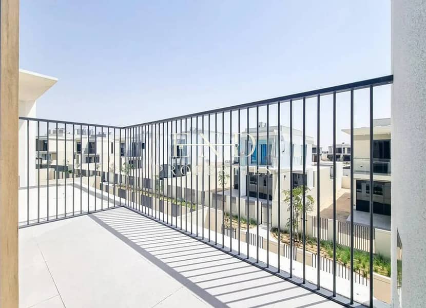 Family Retreat | Ready to Move In | Premium Plot - Image 10