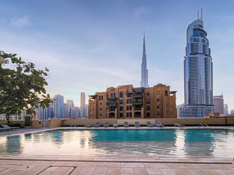 2BD Apt Burj View, Near Dubai Mall, Ideal for 6