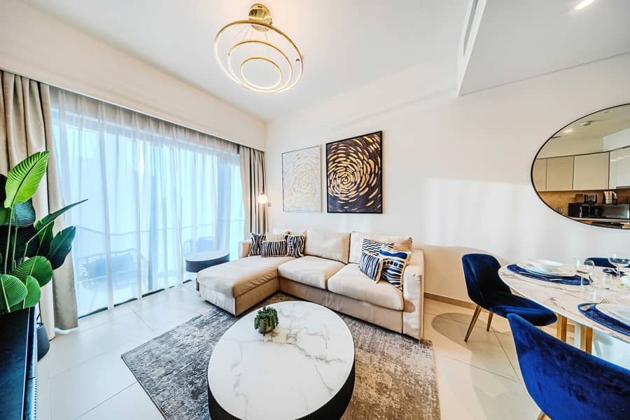 2BD Apt Burj View, Near Dubai Mall, Ideal for 6 - Image 9