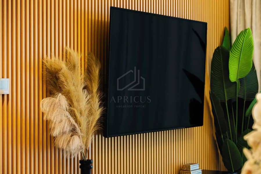 2BD Apt Burj View, Near Dubai Mall, Ideal for 6 - Image 11