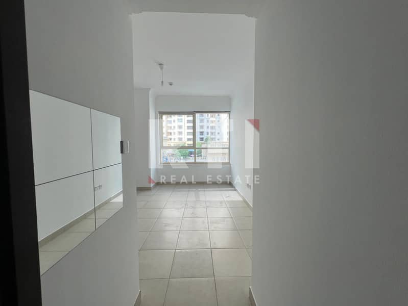 Prime Location | Pool Views | Unfurnished - Image 6