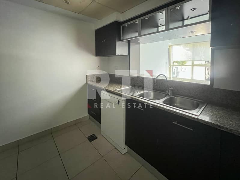 Prime Location | Pool Views | Unfurnished - Image 8