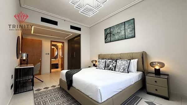 Quick Move-In | Elegant 3BHK Premium Furnished | Complete SZR View | Sheikh Zayed Road | Near Metro | Access to Dubai Mall & WTC - Image 6