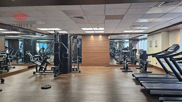 Quick Move-In | Elegant 3BHK Premium Furnished | Complete SZR View | Sheikh Zayed Road | Near Metro | Access to Dubai Mall & WTC - Image 12