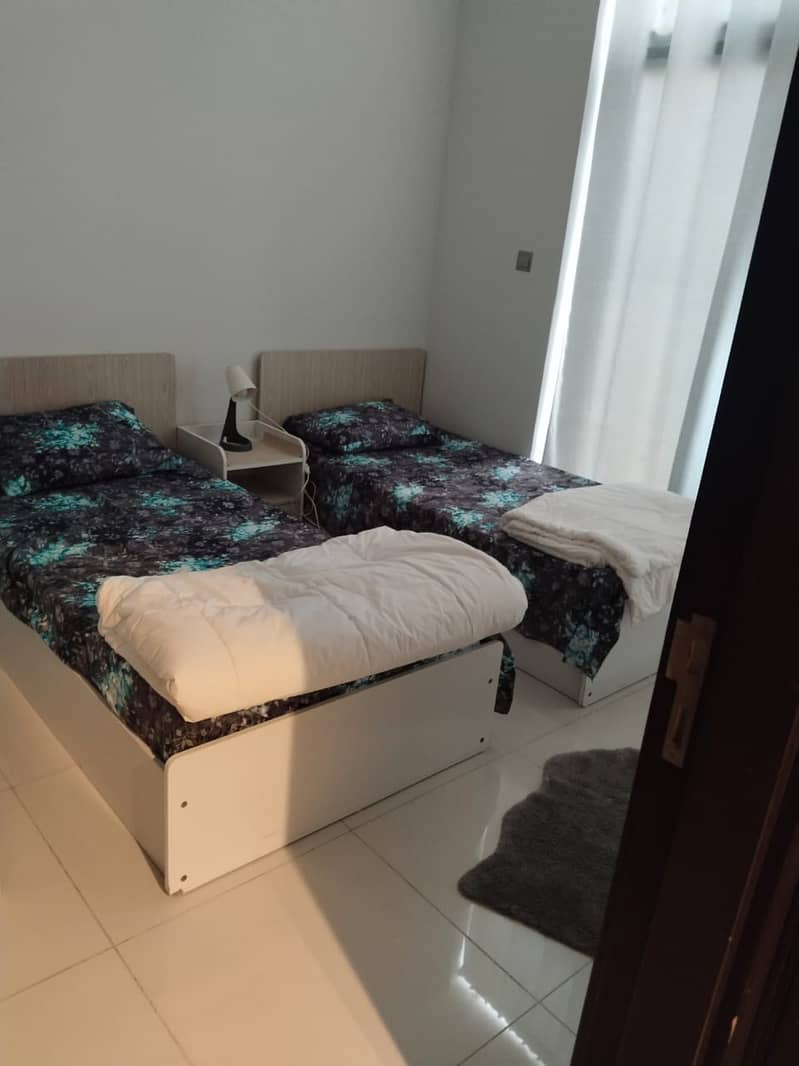 Best Location | Great Deal | Bills Included - Image 6