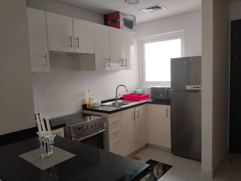 Best Location | Great Deal | Bills Included - Image 11