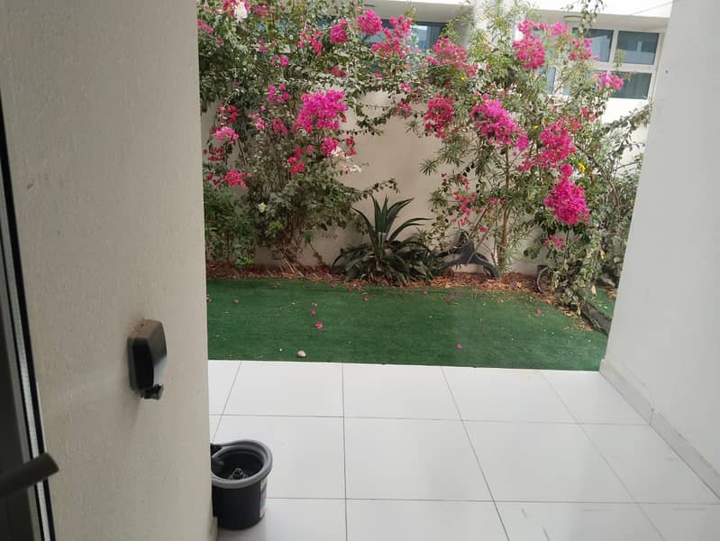 Best Location | Great Deal | Bills Included - Image 16