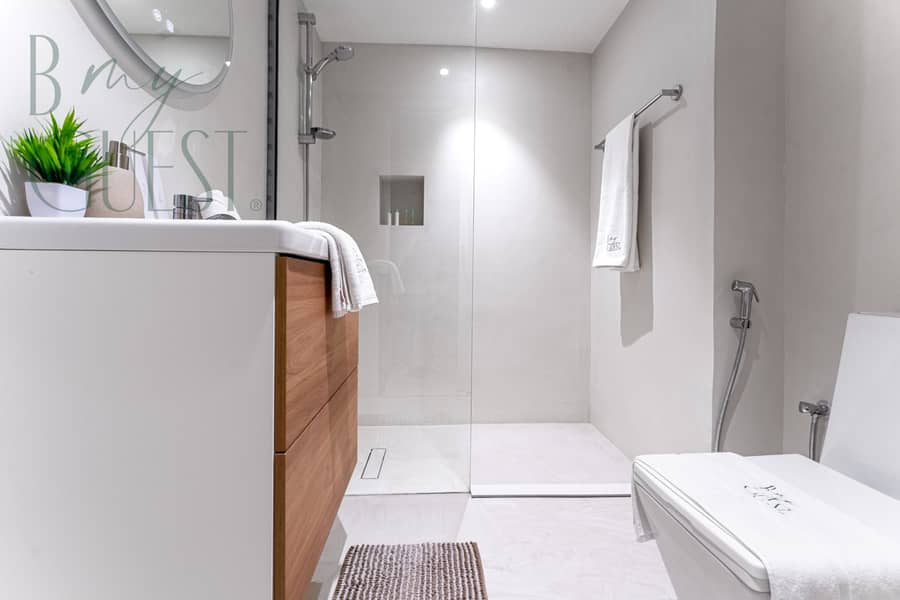 Upgraded 2BR Close to Metro and Marina Walk - Image 13