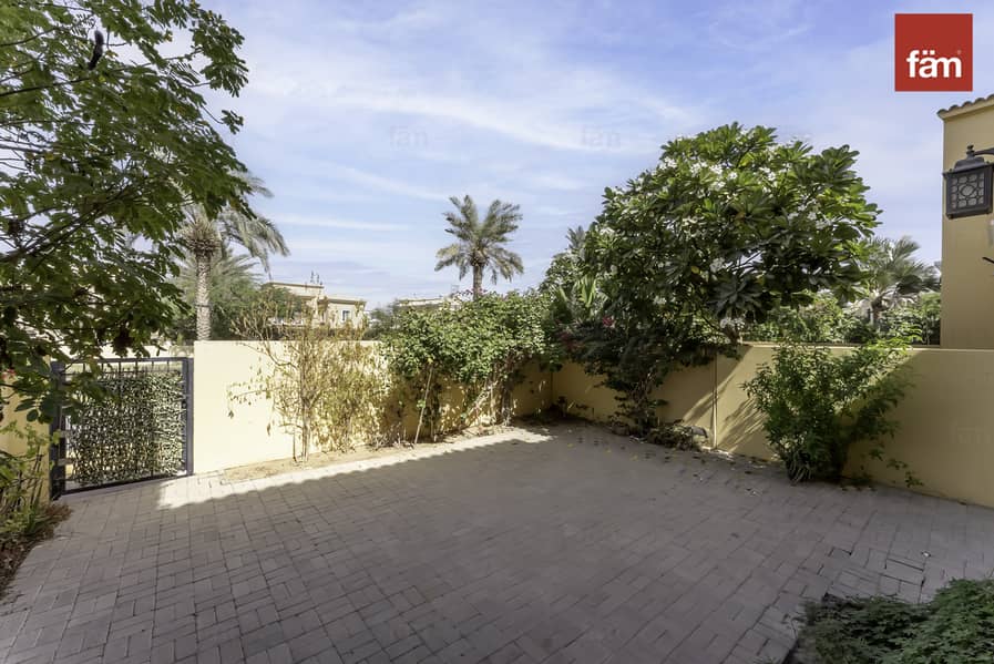 2BR | Unfurnished | Private Garden | Ready - Image 21