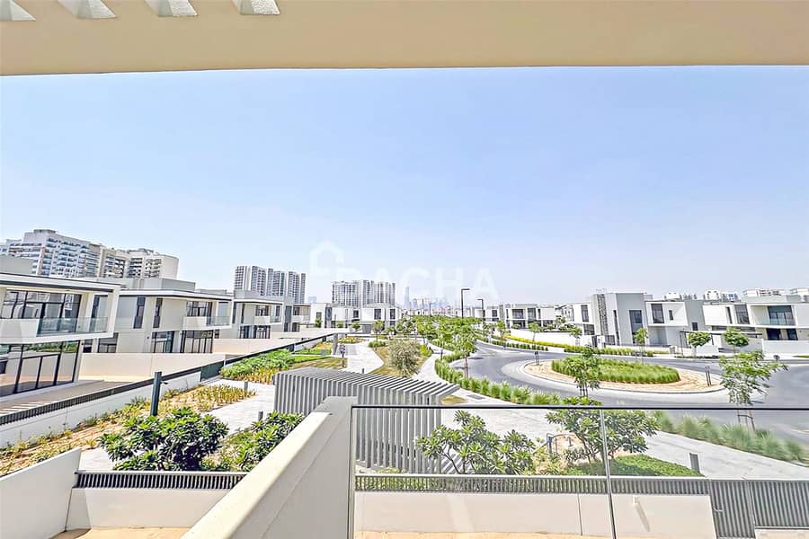 Upgraded | Modern | Independent Villa - Image 16