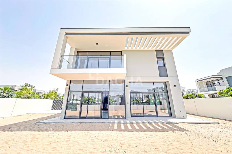 Upgraded | Modern | Independent Villa - Image 18