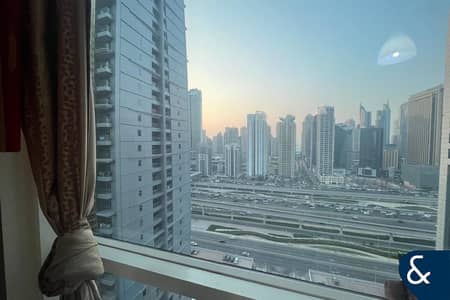 1 Bedroom Apartment for Sale in Jumeirah Lake Towers (JLT), Dubai - Large spacious | One Bedroom | Mid floor 1 Bedroom Apartment for Sale in Jumeirah Lake Towers (JLT), Dubai - Large spacious | One Bedroom | Mid floor
