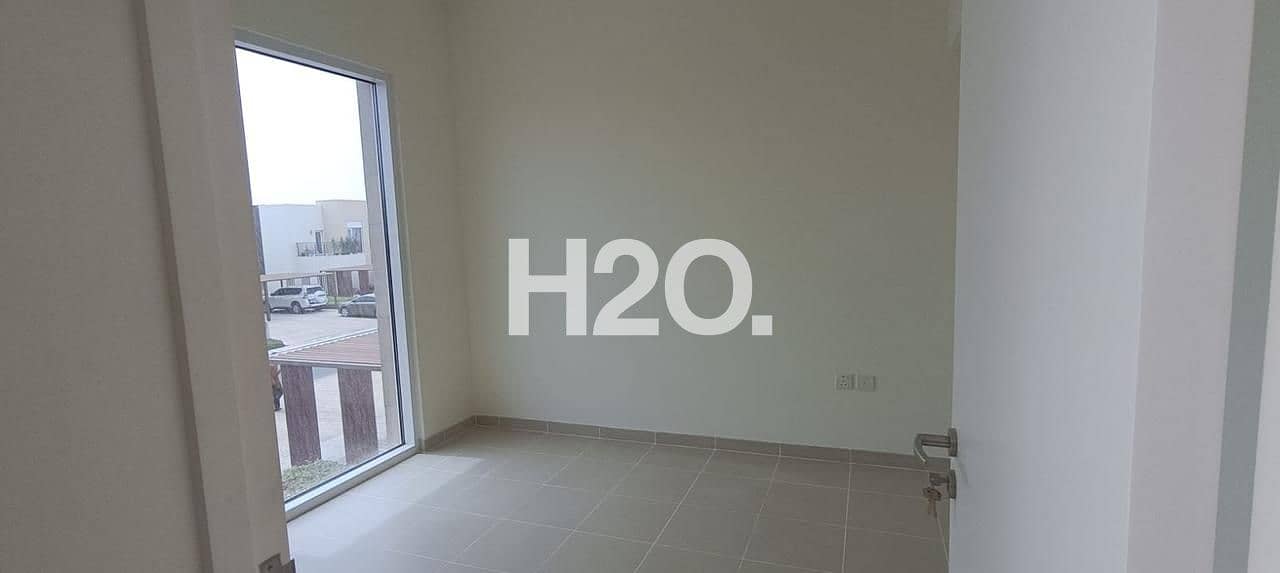 Elegant 2BR | Spacious Layout | Perfect Location - Image 6