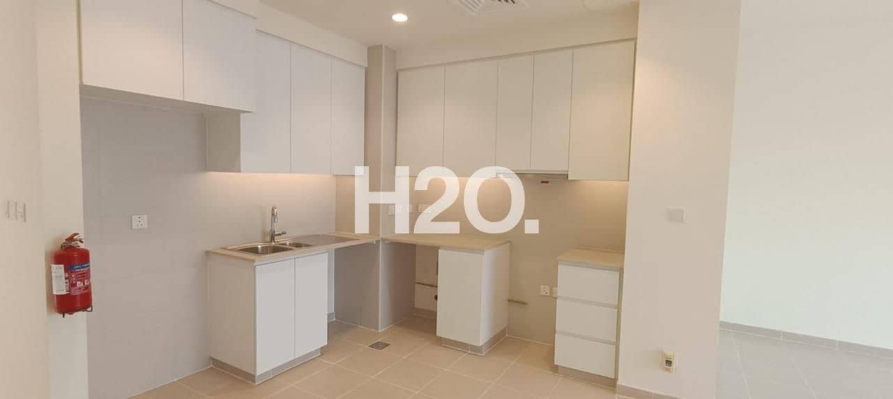 Elegant 2BR | Spacious Layout | Perfect Location - Image 9