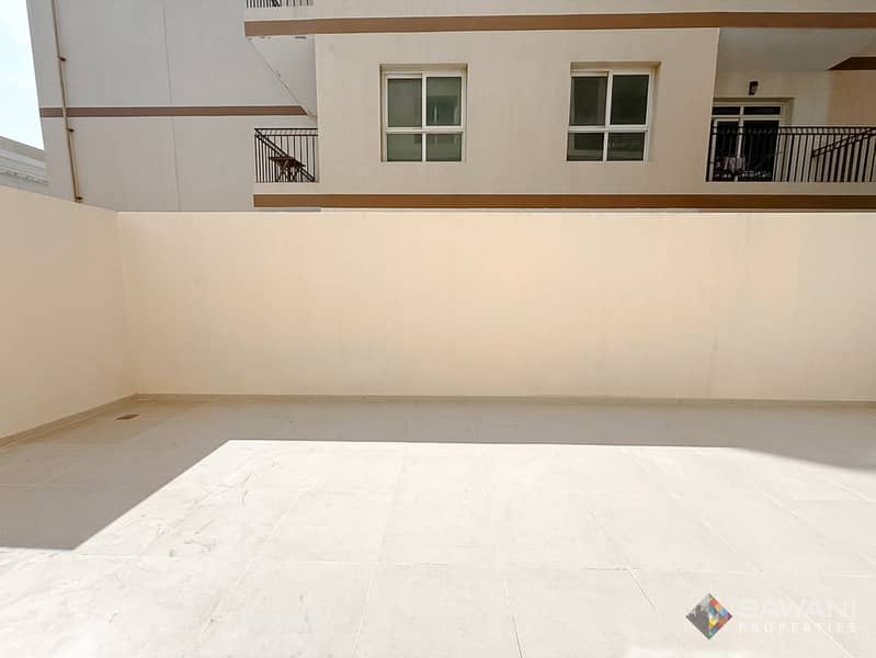 Vacant 1BR | Spacious Layout | Low Floor | Villa Feel - Image 9