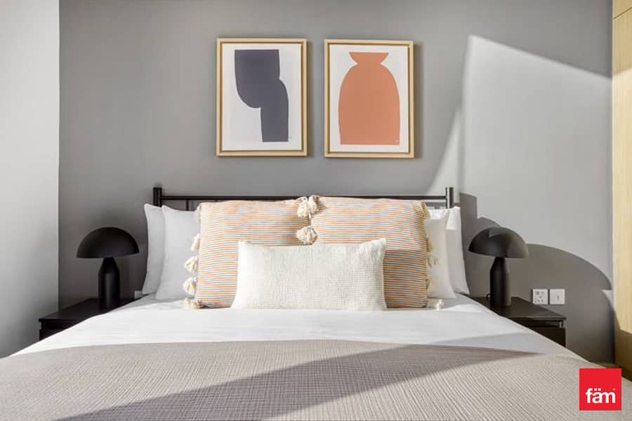 Furnished | Vacant | Modern | Sea and Palm View - Image 8