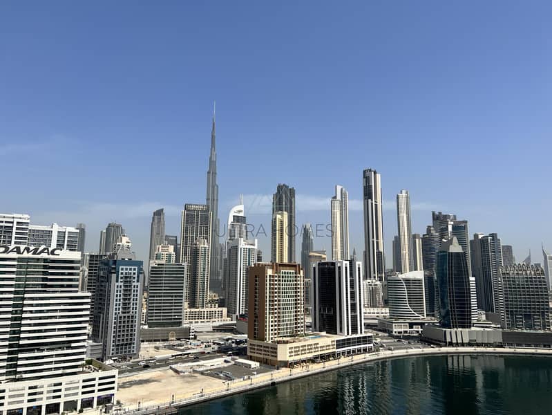Luxury 2BR Apartment | Burj View | Business Bay - Image 10