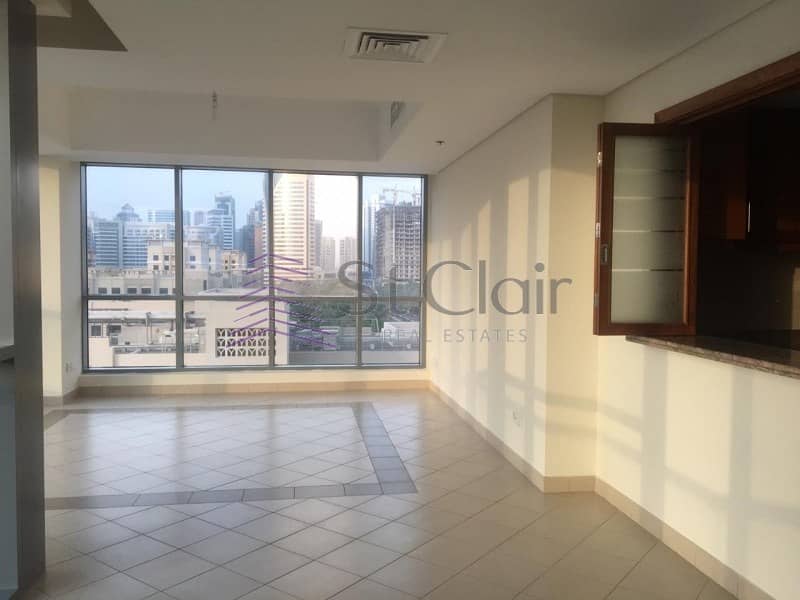 Bright 2 Bedrooms Plus Study In Golf Tower 2 With Full Pool View And Golf View