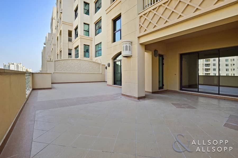 2 Bedroom | Park Views | Large Balcony