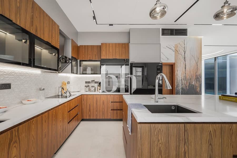 2 Adjacent | Spacious | 4 and 5 Bedroom Villas - Image 30