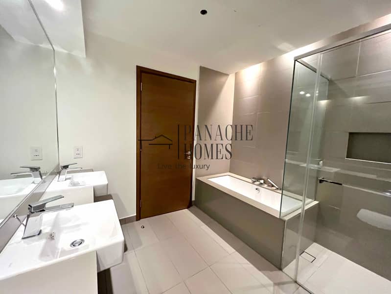 14 CW1.309. 2br washroom. jpg