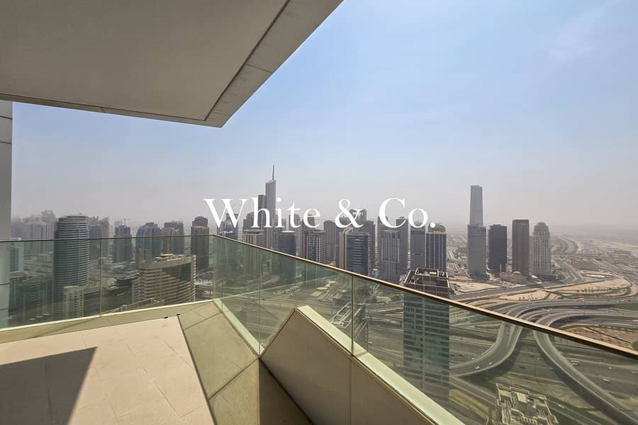 Duplex 4 Bed | Skyline View | Luxury - Image 19