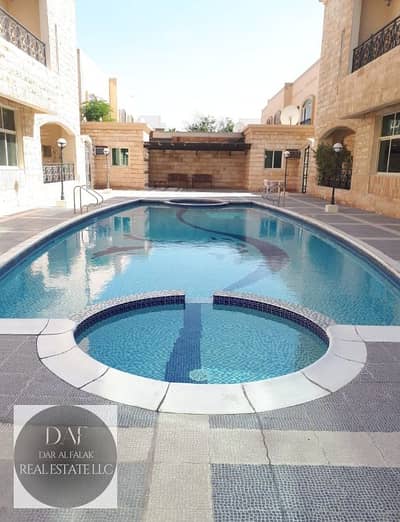 5 Schlafzimmer Villa zum Miete in Umm Suqeim, Dubai - 2. PNG 5 Schlafzimmer Villa zum Miete in Umm Suqeim, Dubai - 2. PNG