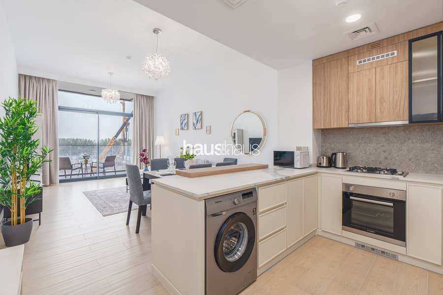 Spacious 2BR | Modern | Fully Equipped - Image 12