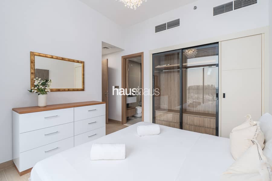 Spacious 2BR | Modern | Fully Equipped - Image 15