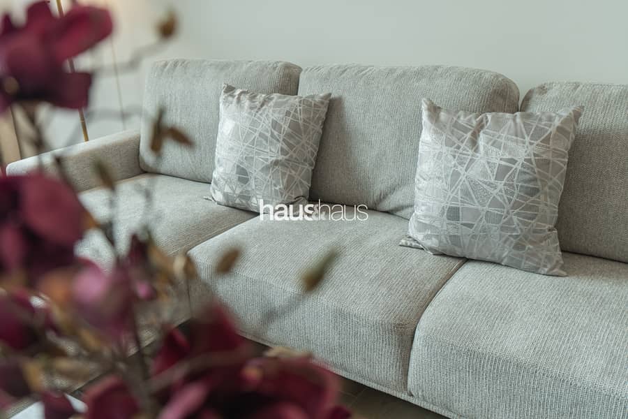 Spacious 2BR | Modern | Fully Equipped - Image 22