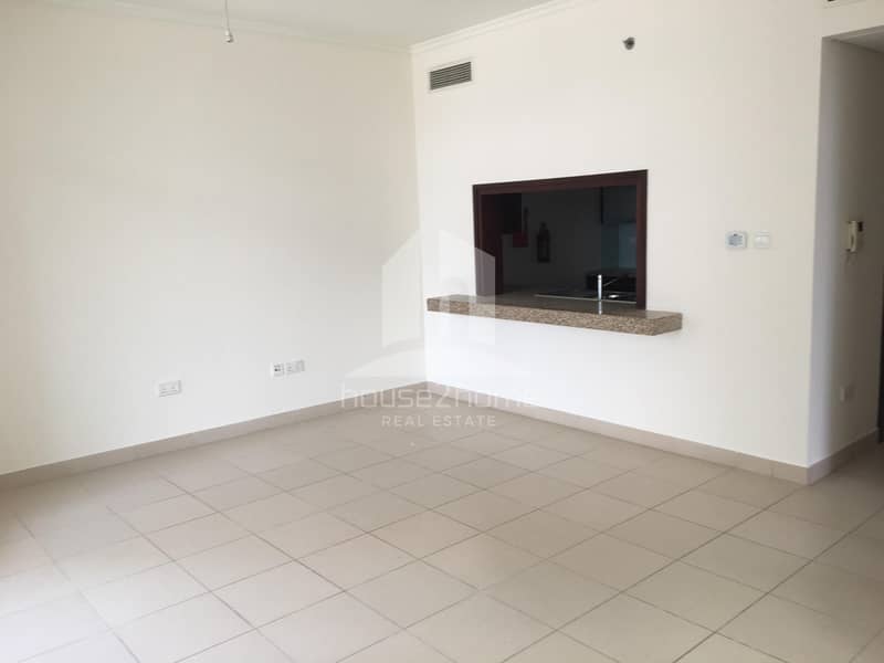 2 SPACIOUS  1 BEDROOM IN BURJ VIEWS WITH CANAL VIEW