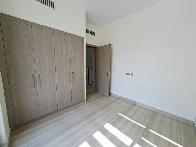 On The Park | Brand New | Single Row | So Peaceful - Image 7