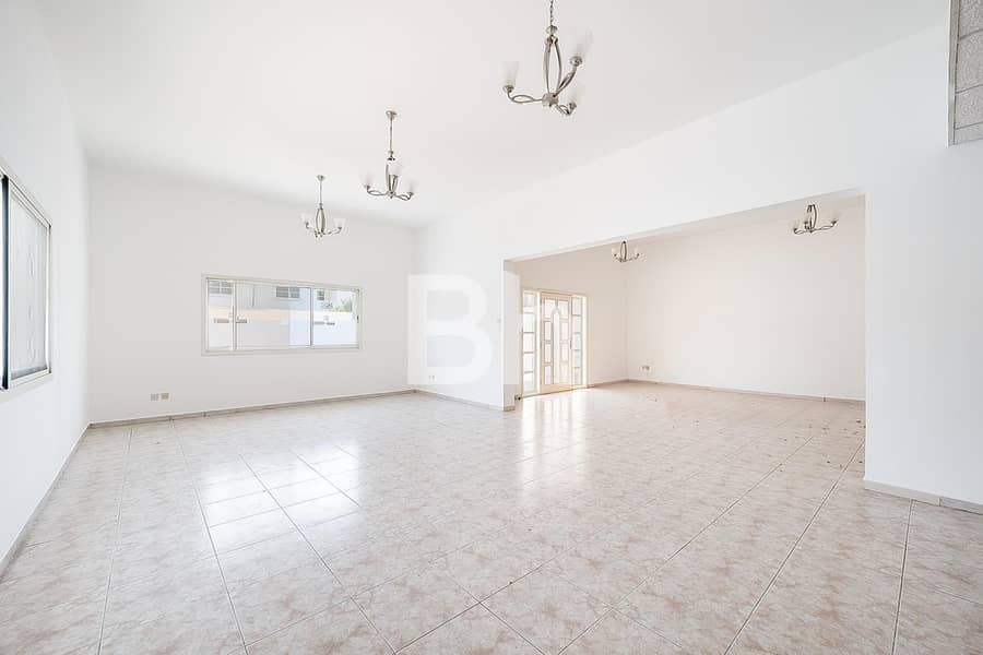 Move in Ready |Spacious 5 Bedroom |Well Maintained