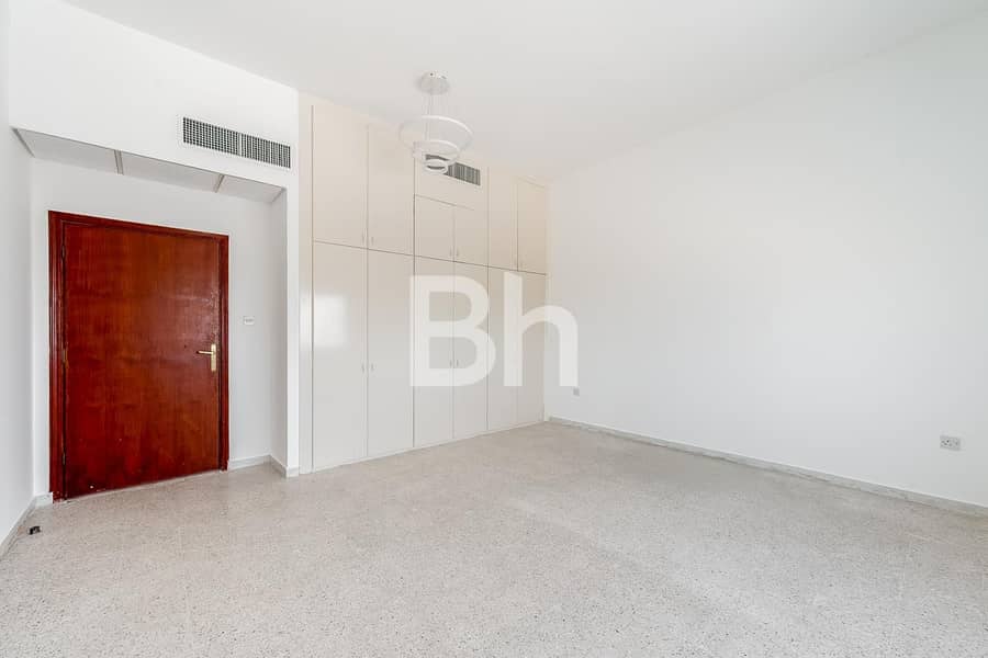 Move in Ready |Spacious 5 Bedroom |Well Maintained