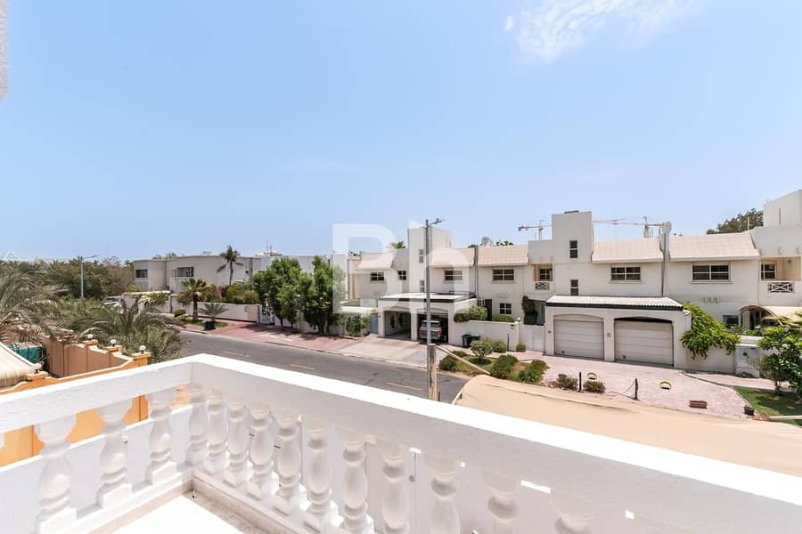 Move in Ready |Spacious 5 Bedroom |Well Maintained - Image 8