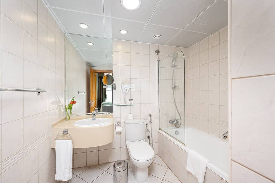 Prime Location | Bills Inclusive | Fully Furnished - Image 9