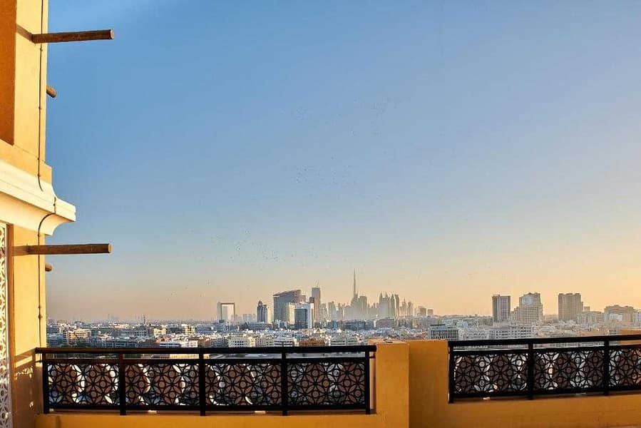 Best Location | Bills Included | Fully Furnished - Image 10