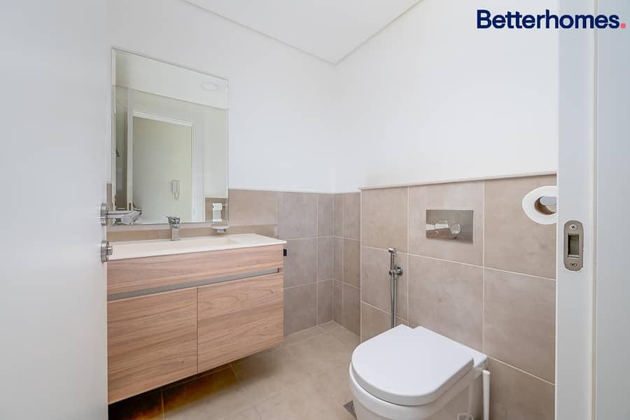 Ground Floor | Unfurnished | Prime Location - Image 16