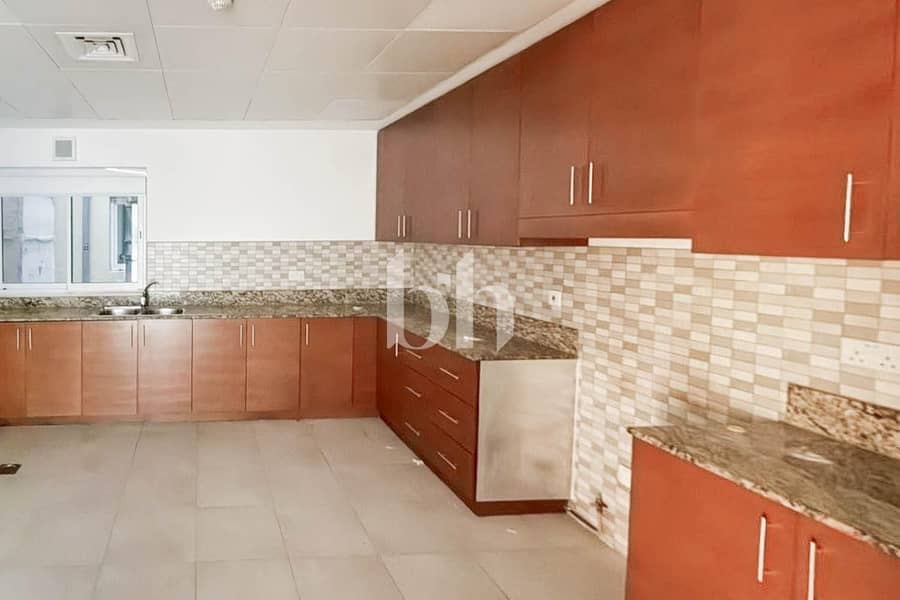 Move In Ready | Unfurnished | With Maids Room | - Image 16