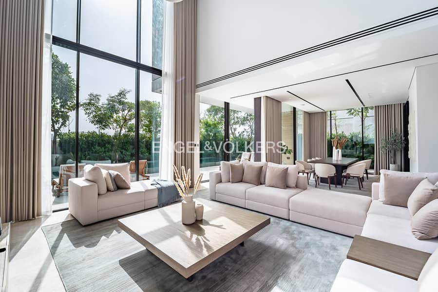 Turnkey Home | Modern Layout | Luxurious