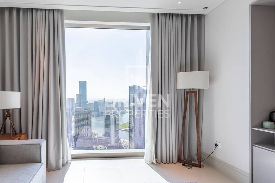 Prime High Floor Apt | Furnished | Canal View
