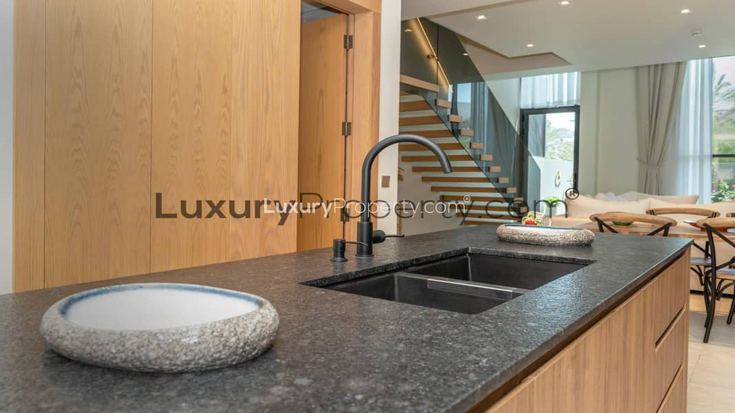 Elegant Family Home | The Autograph X | JVC