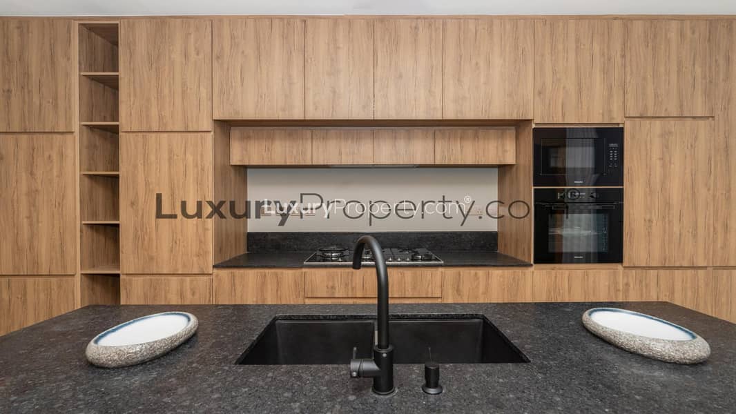 Elegant Family Home | The Autograph X | JVC