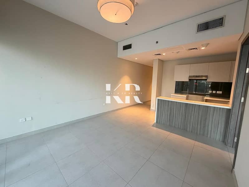 4 WhatsApp Image 2025-11-05 at 4.34. 17 PM (3). jpeg