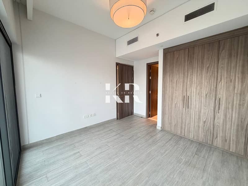 8 WhatsApp Image 2025-11-05 at 4.34. 17 PM (7). jpeg