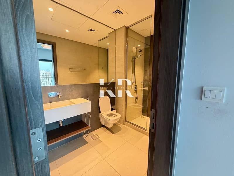 9 WhatsApp Image 2025-11-05 at 4.34. 17 PM (5). jpeg