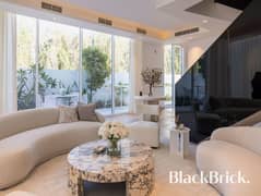 Resort Style Villa | Modern Family Home