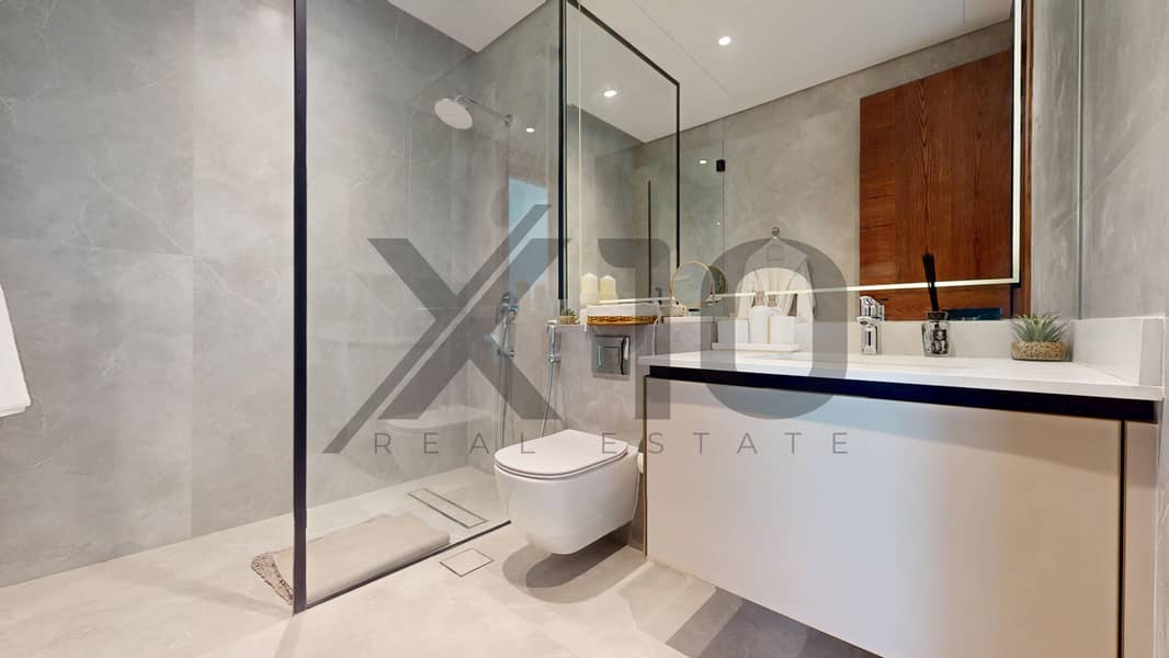 Prime Property | Profitable ROI | Elegant Modern Living - Image 16