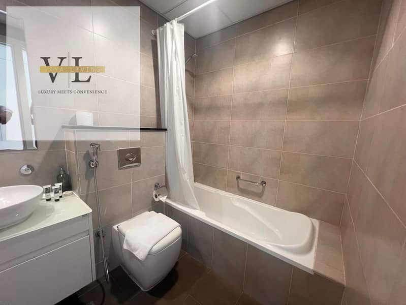 Fully Furnished | Golf Course Facing | RTM - Image 9